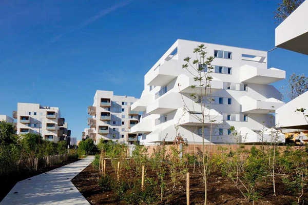 準(zhǔn)確介定擬建人防工程樓宇控制的標(biāo)準(zhǔn)！