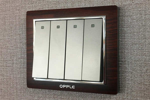 智能樓宇建設(shè)中照明安全問題！(圖1)